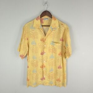 Disneyland Resort Shirt Mens Medium Yellow Castle Fireworks Hawaiian Camp USA